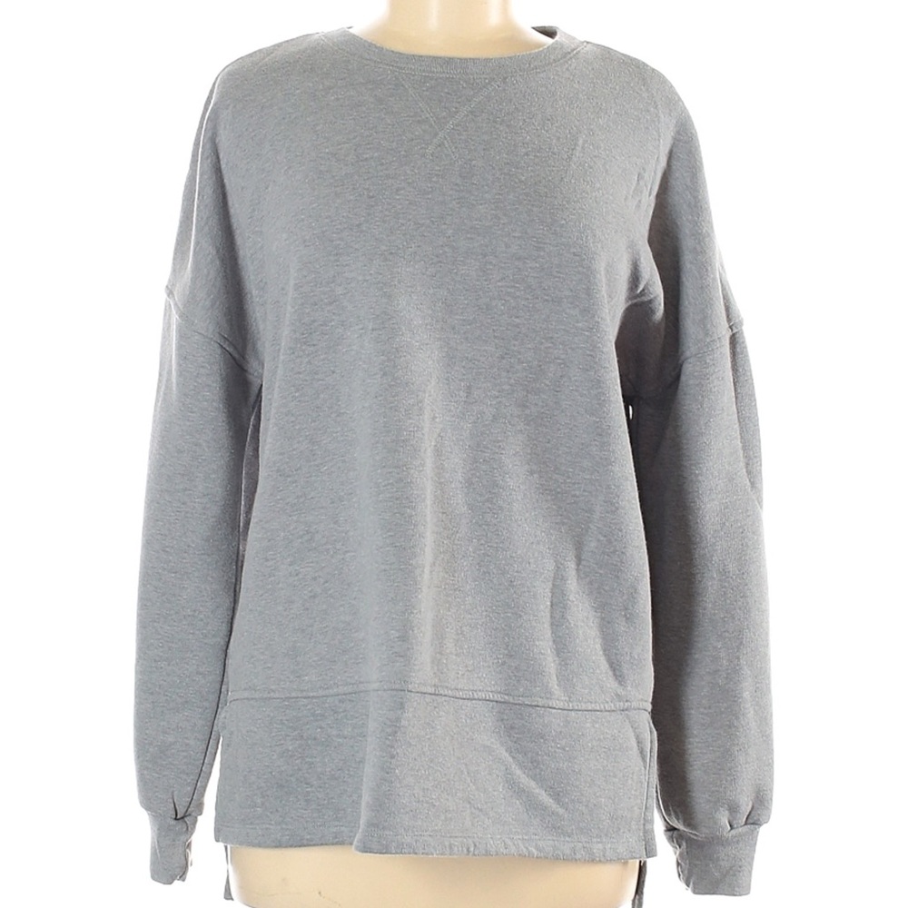 UNIVERSAL THREAD CREWNECK